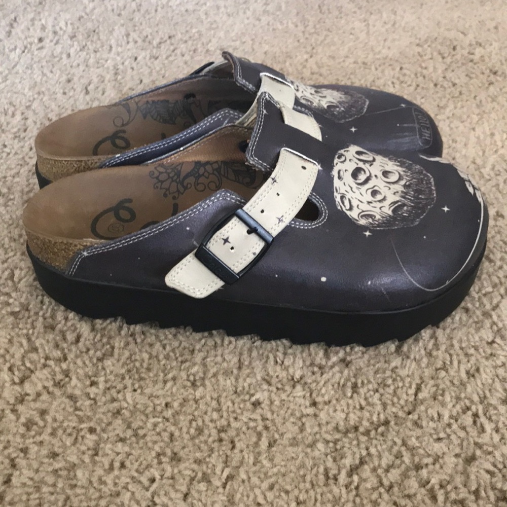 Calceo platform clogs.  Hello MoonMen!! - Picture 3 of 7
